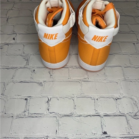 Nike Doc Brown BTTF Vandals 2017 - Picture 5 of 5